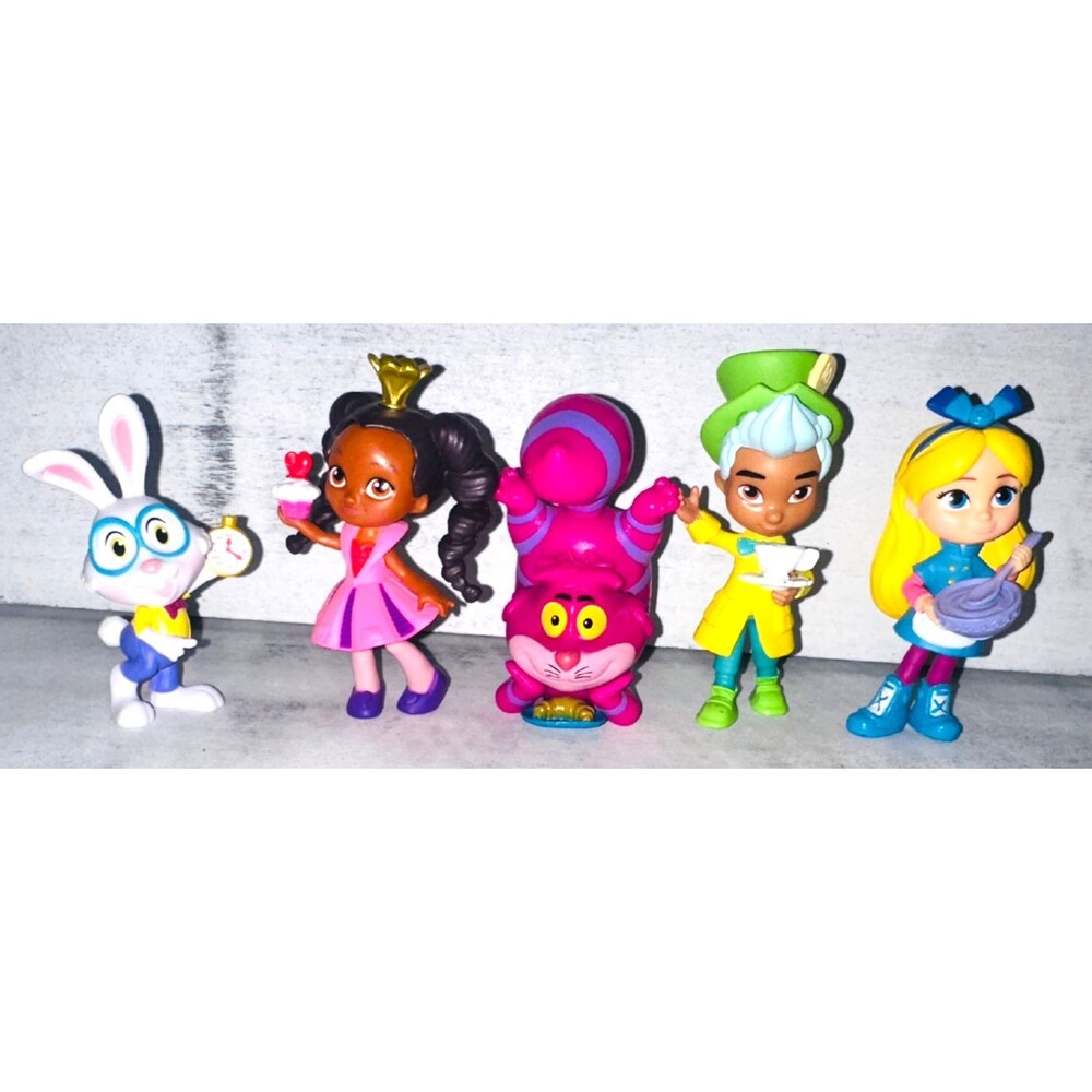 Disney Junior Alice's Wonderland Bakery 5 Piece Figure Play set Cake Toppers Toy